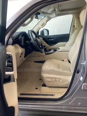 New Toyota Land Cruiser 2024 Gold