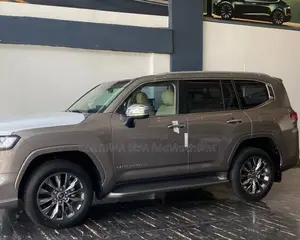 New Toyota Land Cruiser 2024 Gold