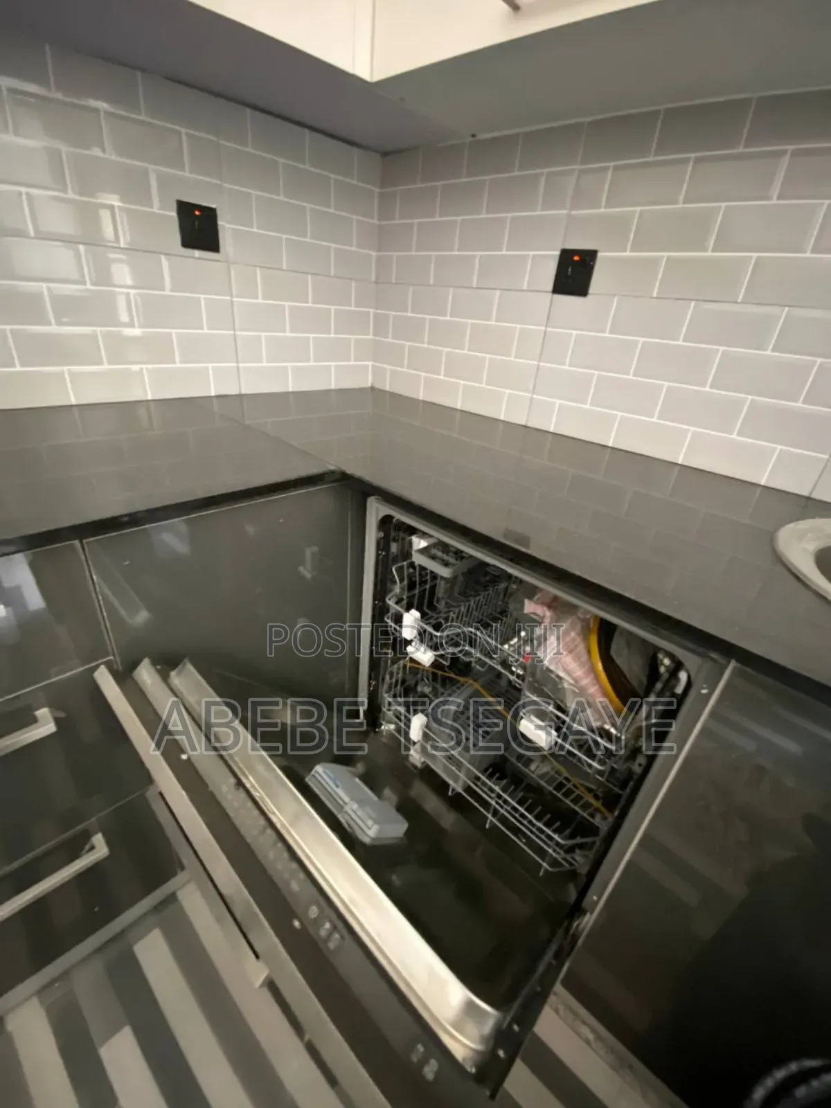 Furnished 2bdrm Apartment in Apartment, Yeka for rent