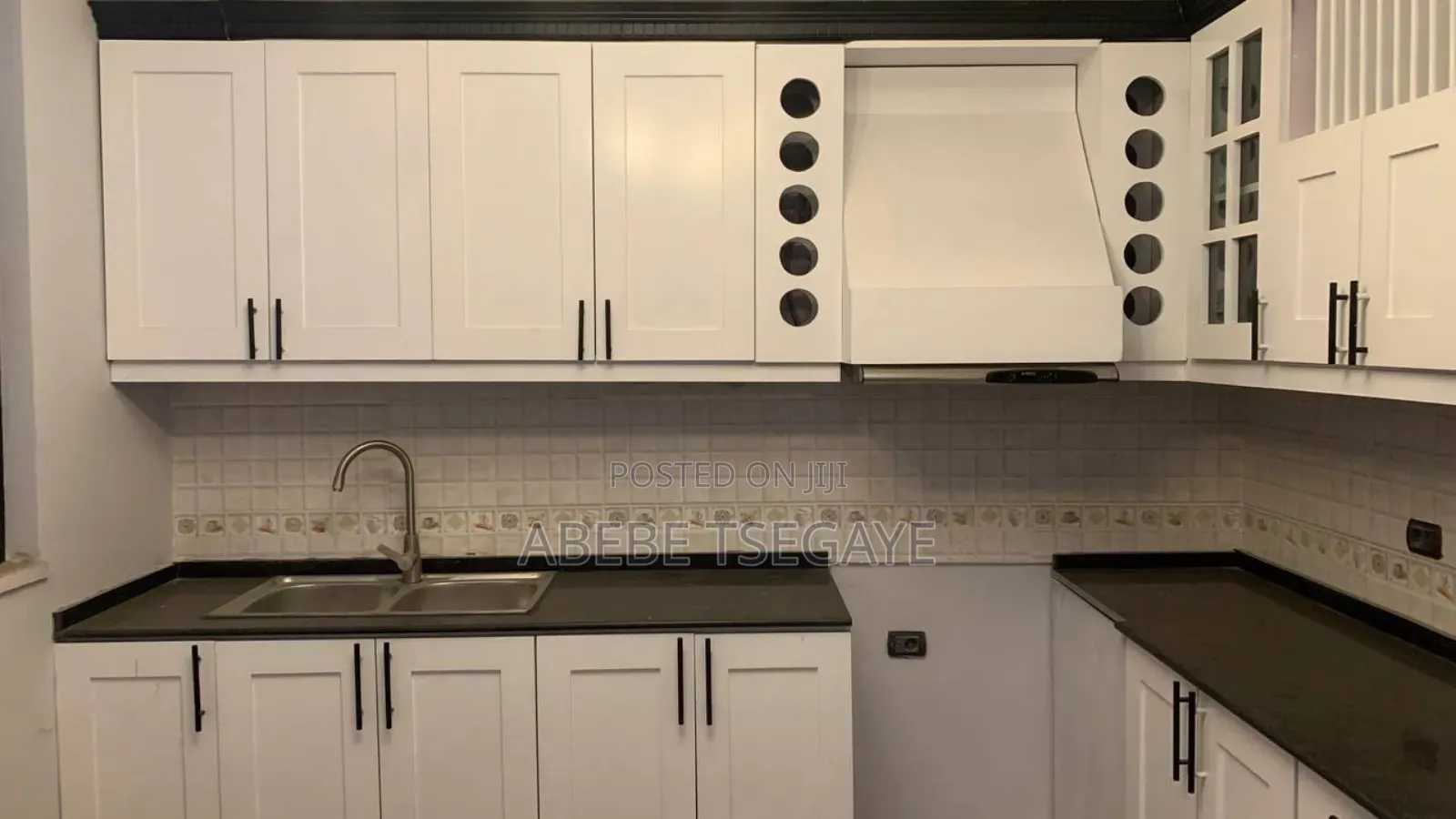 Furnished 2bdrm Apartment in Apartment, Yeka for rent