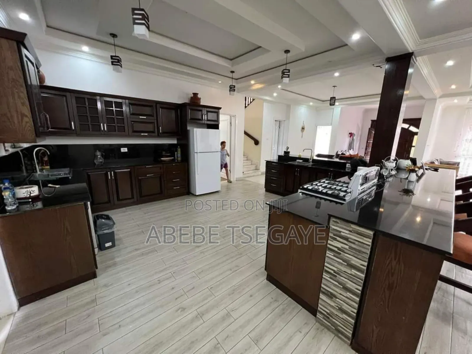 Furnished 3bdrm Apartment in Apartment, Yeka for rent