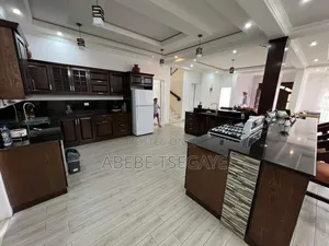 Furnished 3bdrm Apartment in Apartment, Yeka for rent