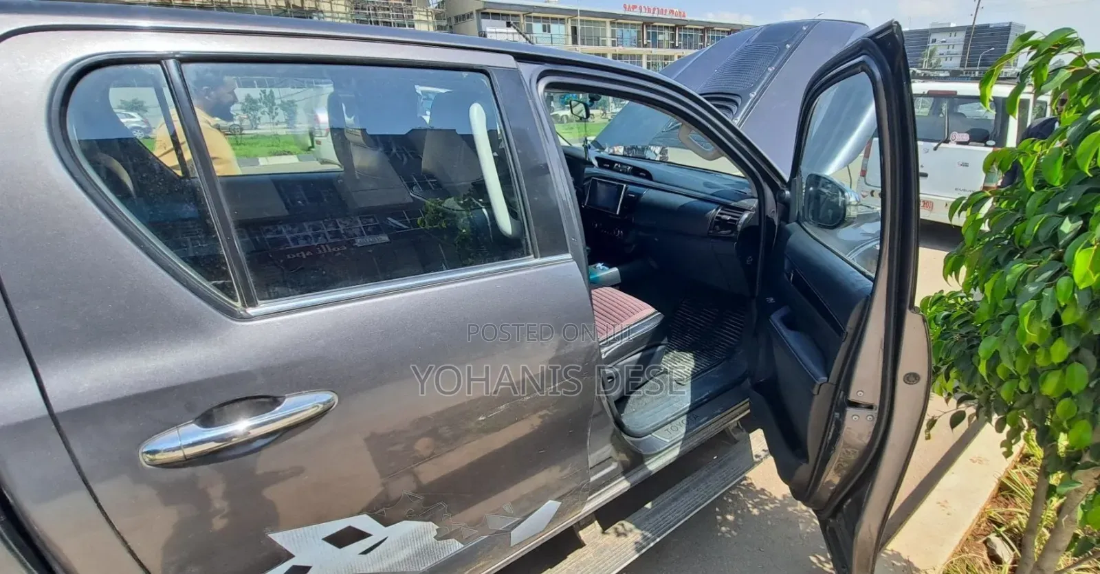 Toyota Hilux 2019 Blue