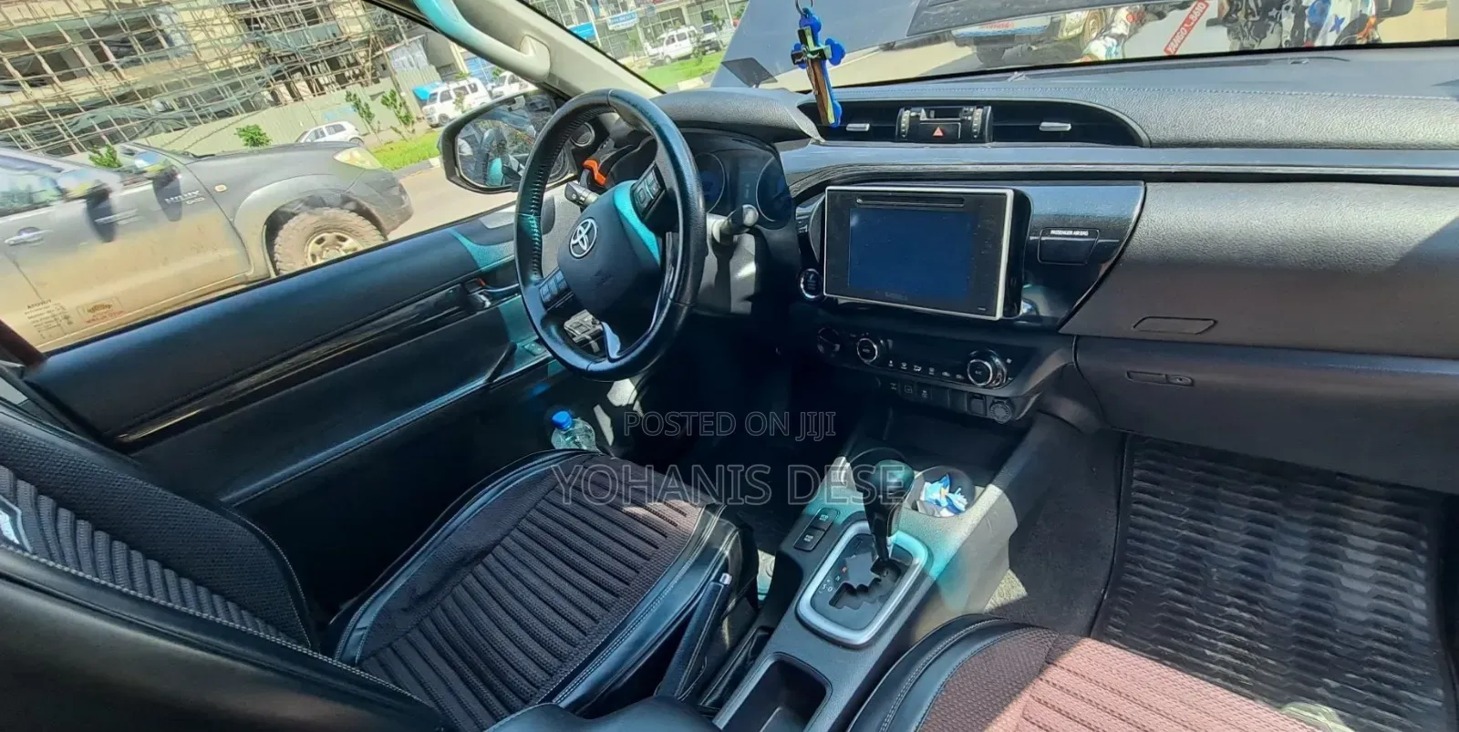 Toyota Hilux 2019 Blue