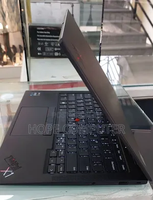 New Laptop Lenovo ThinkPad X1 Carbon 16GB Intel Core I5 SSD 512GB