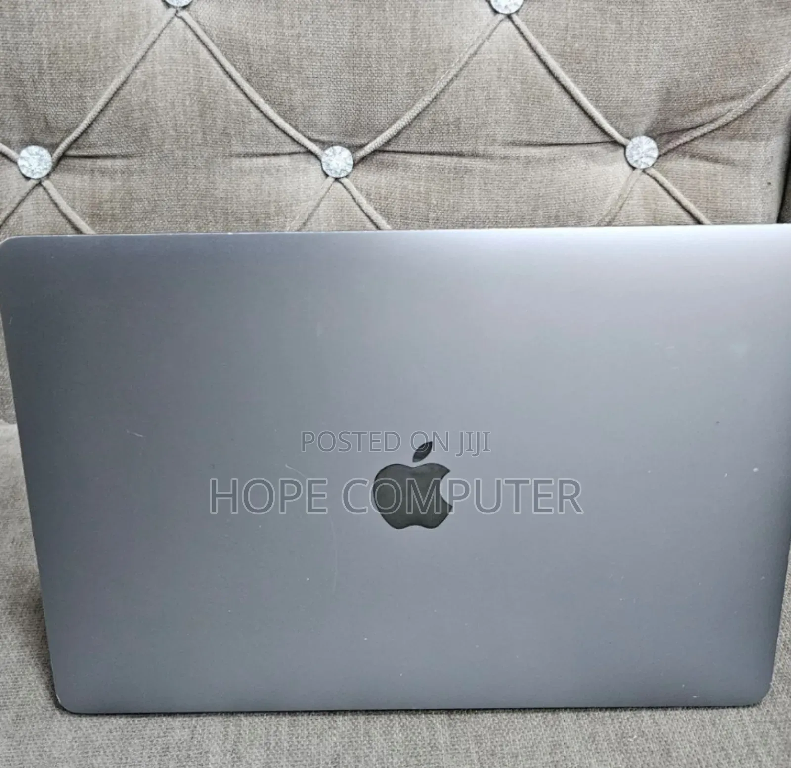 New Laptop Apple MacBook Pro 2017 16GB Intel Core I5 SSD 256GB