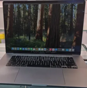 Photo - New Laptop Apple MacBook Pro 2019 32GB Intel Core I9 SSD 1T