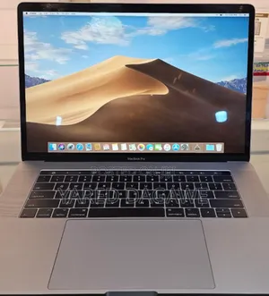 Photo - New Laptop Apple MacBook Pro 2017 16GB Intel Core I7 SSD 1T