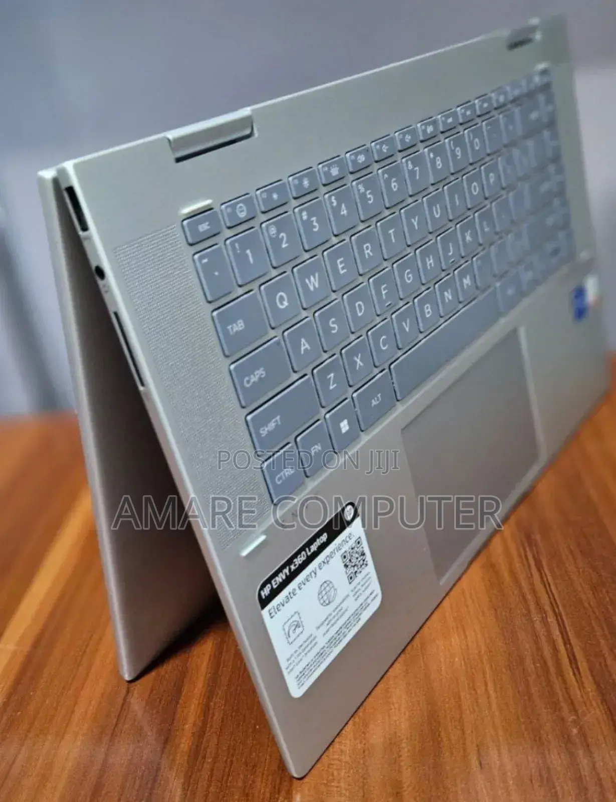 New Laptop HP Envy X360 8GB Intel Core I5 SSD 512GB