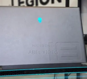 New Laptop Alienware M17x R2 32GB Intel Core I7 SSD 1T