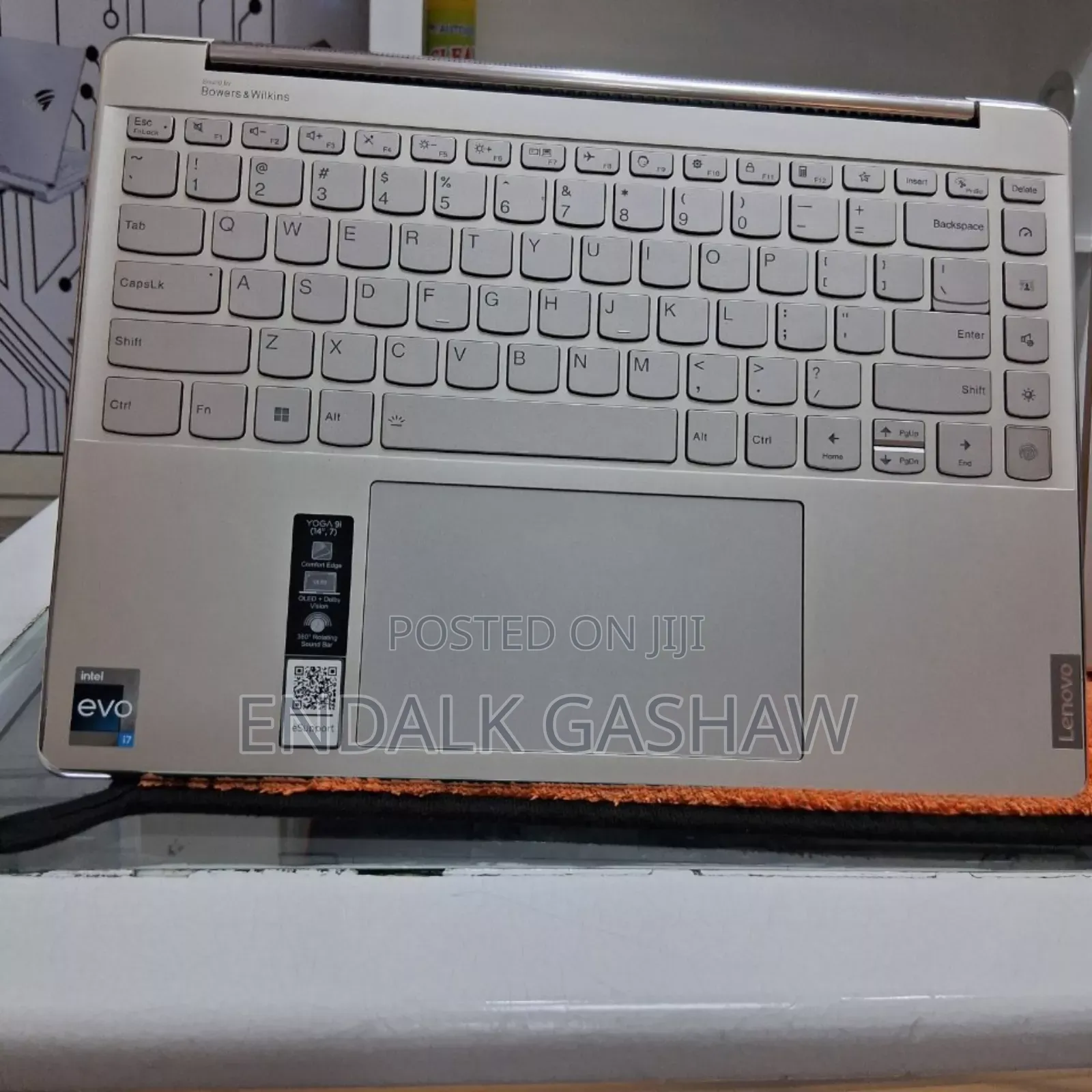 New Laptop Lenovo Yoga 9i 16GB Intel Core I7 SSD 512GB