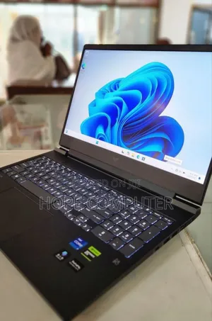 Photo - New Laptop HP Victus 16 16GB Intel Core I7 SSD 1T