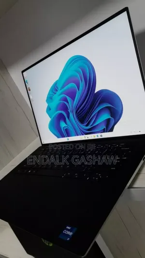 Photo - New Laptop Dell XPS 15 16GB Intel Core I7 SSD 512GB