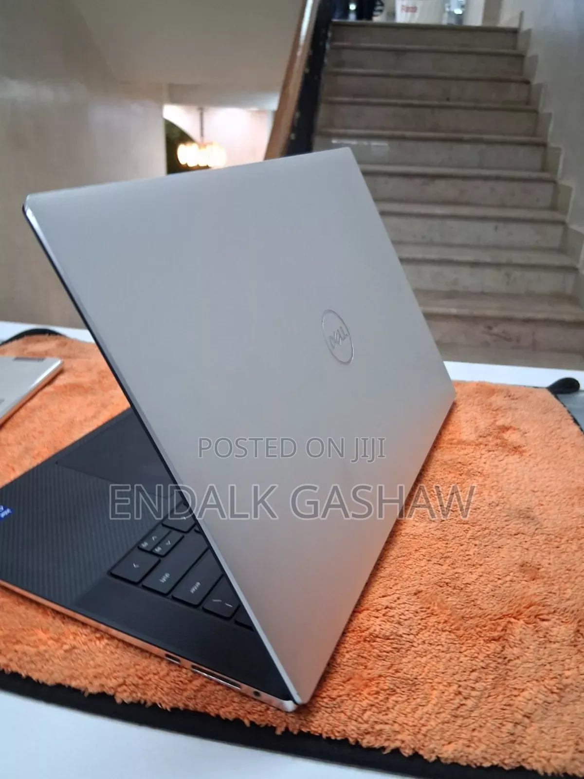 New Laptop Dell XPS 15 16GB Intel Core I7 SSD 512GB