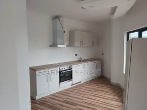 Furnished 2bdrm Apartment in Apartment, Yeka for rent