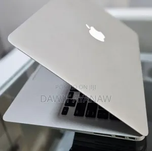 New Laptop Apple MacBook Air 2011 4GB Intel Core I5 SSD 128GB