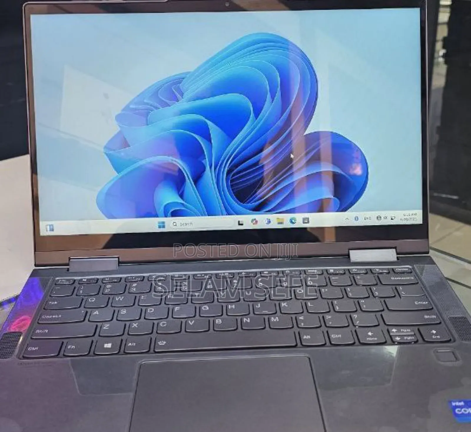 New Laptop Lenovo Yoga 7i 8GB Intel Core I5 SSD 512GB