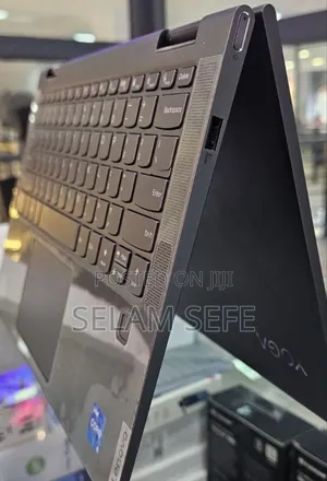 New Laptop Lenovo Yoga 7i 8GB Intel Core I5 SSD 512GB