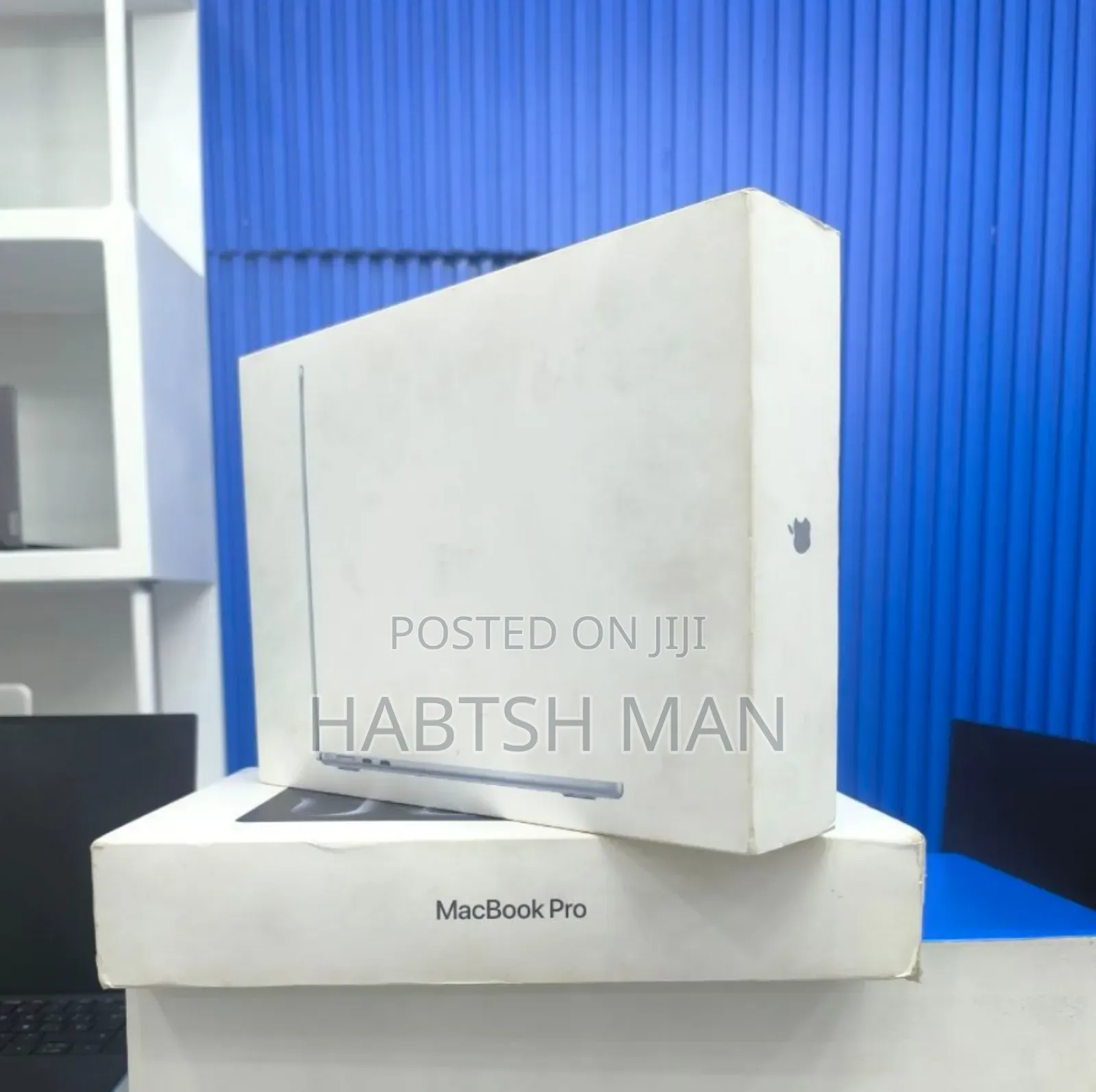 New Laptop Apple MacBook Pro 2024 M4 14-Inch 16GB Apple M4 SSD 512GB