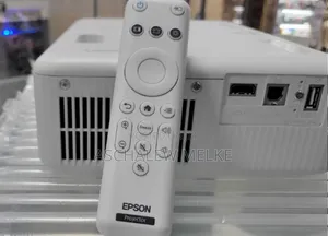 Brand New Epson Projector Co-W01
With Bag and Remote 
Epson