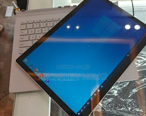 New Laptop Microsoft Surface Book 3 16GB Intel Core I7 SSD 256GB