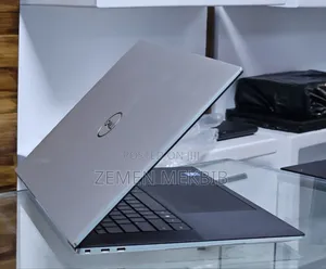 Photo - New Laptop Dell XPS 15 16GB Intel Core I7 SSD 1T