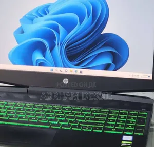 New Laptop HP Pavilion 15 8GB Intel Core I5 HDD 256GB