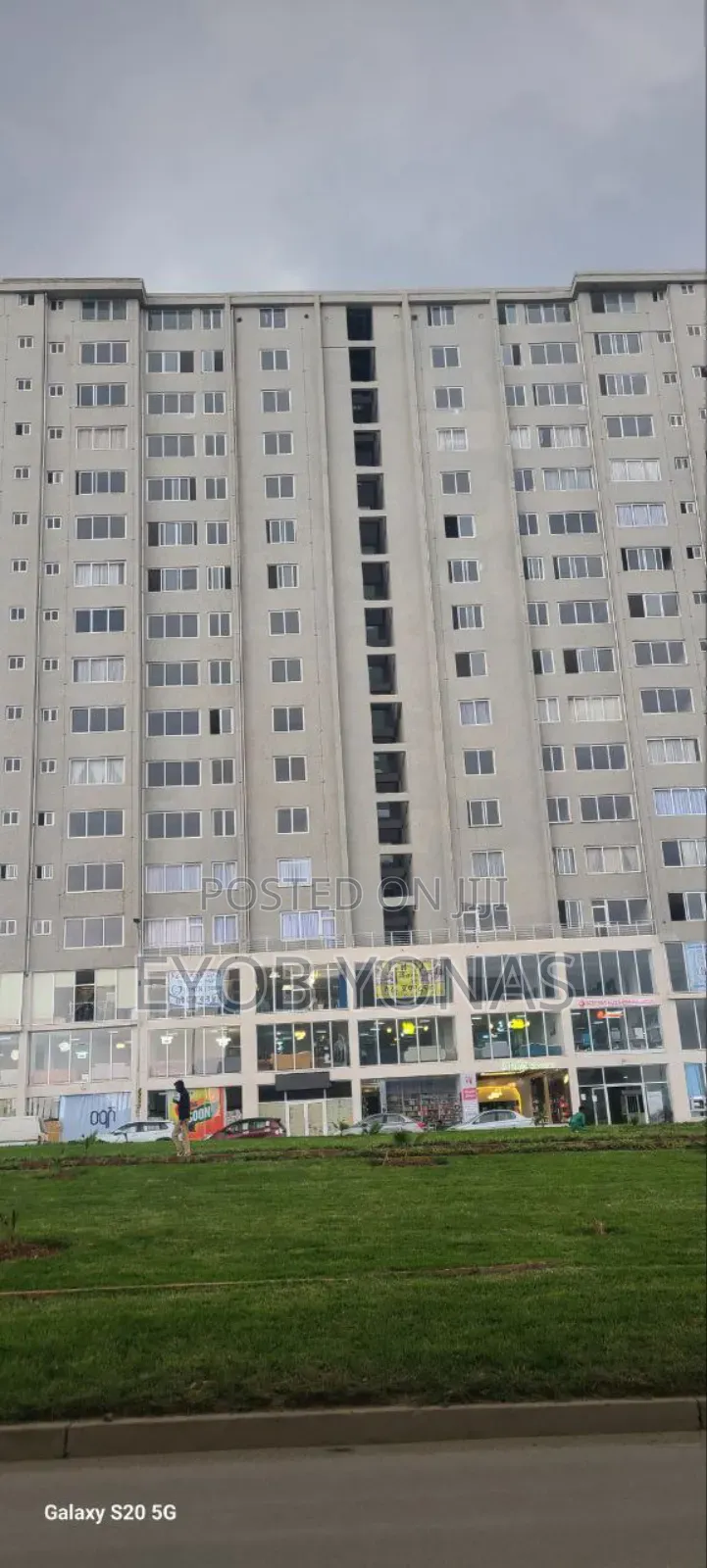 2bdrm Apartment in Eyobyonas Real, Kirkos for sale