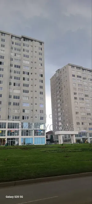 2bdrm Apartment in Eyobyonas Real, Kirkos for sale