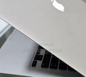 Photo - New Laptop Apple MacBook Air 2011 4GB Intel Core I5 SSD 128GB