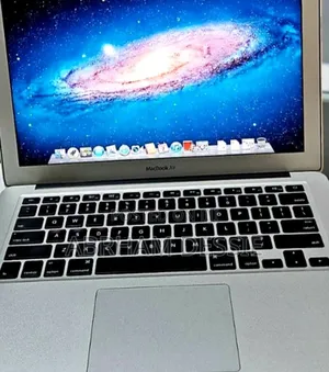 New Laptop Apple MacBook Air 2011 4GB Intel Core I5 SSD 128GB