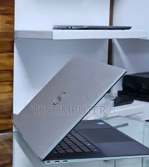 New Laptop Dell XPS 15 16GB Intel Core I7 SSD 1T