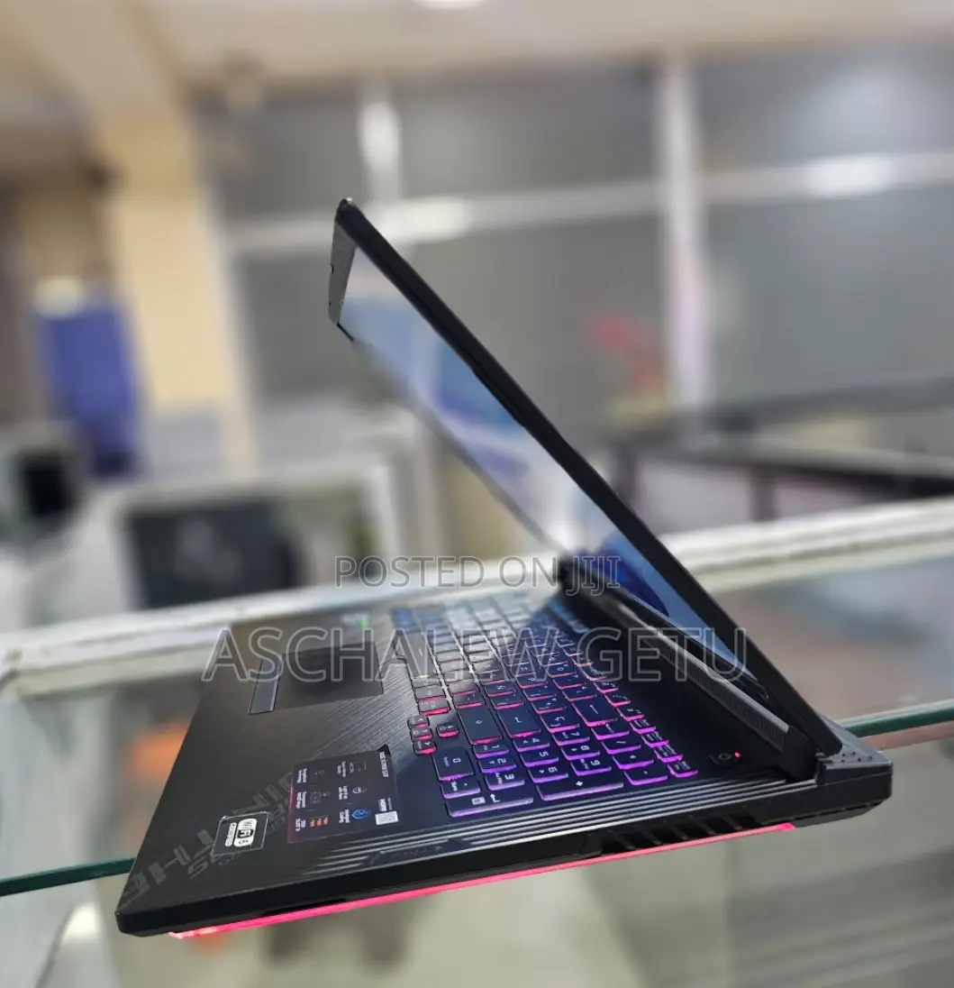 New Laptop HP Pavilion 15 16GB Intel Core I7 SSD 512GB