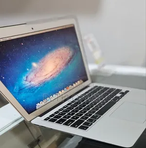 Photo - Laptop Apple MacBook 2011 4GB Intel Core I5 SSD 128GB