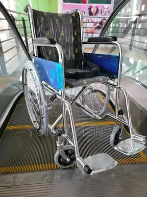 Children Wheelchair巿٨ Includes Easy-to-Squeeze Hand Brakes