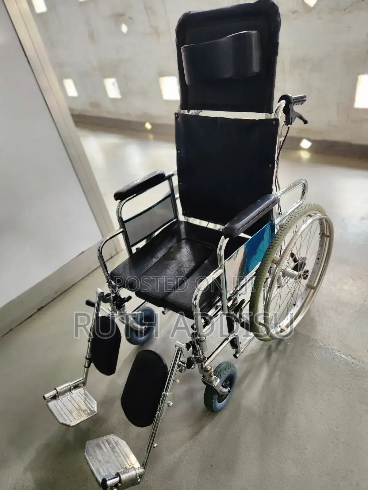 Wheelchair前面wheelchair幅的wheelchair娽我wheelchair畫出wheelchair