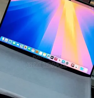 Photo - New Laptop Apple MacBook Pro 2021 M1 16GB Intel Core I9 SSD 1T