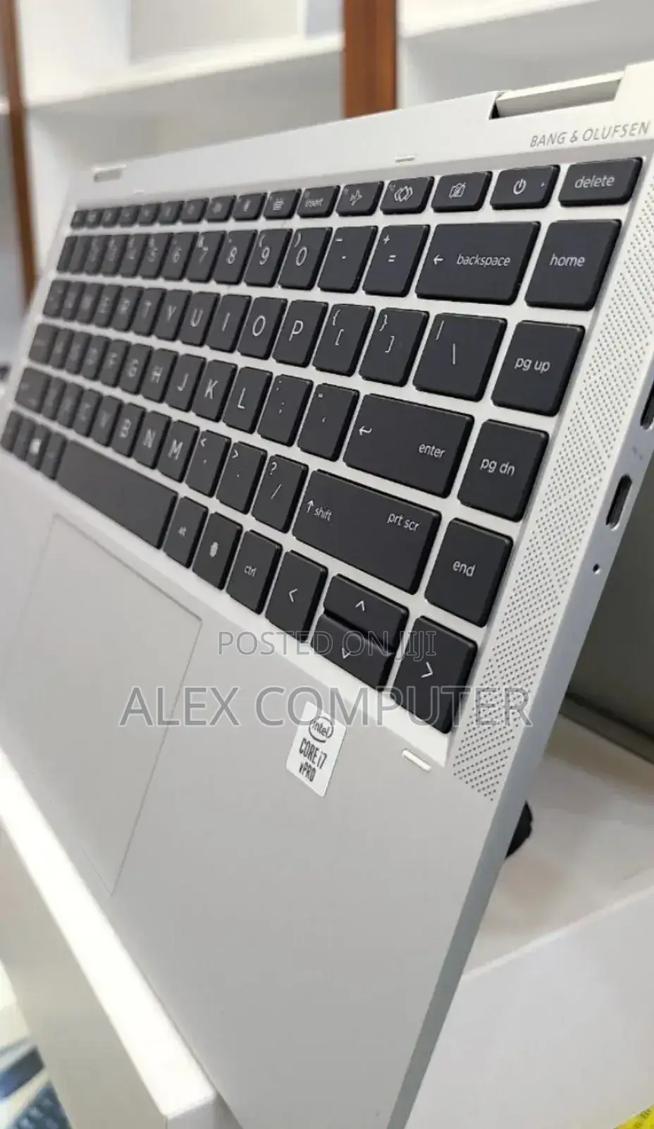 New Laptop HP EliteBook X360 1040 G7 16GB Intel Core I7 SSD 512GB