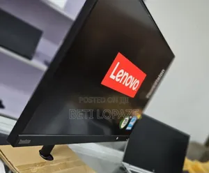 New Lenovo ThinkStation P710 32GB Intel Core I9 SSD 512GB