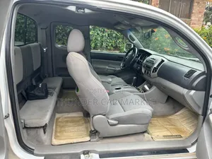 Toyota Tacoma 2008 Silver