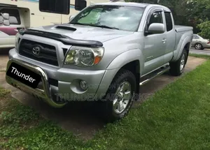 Toyota Tacoma 2008 Silver