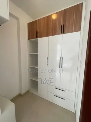 3bdrm Apartment in ፊጋ ኖህ ሪልስቴት የሚሸጥ ቅንጡ, Bole for sale