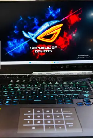 New Laptop Asus ROG Strix G15 16GB AMD Ryzen 9 SSD 512GB