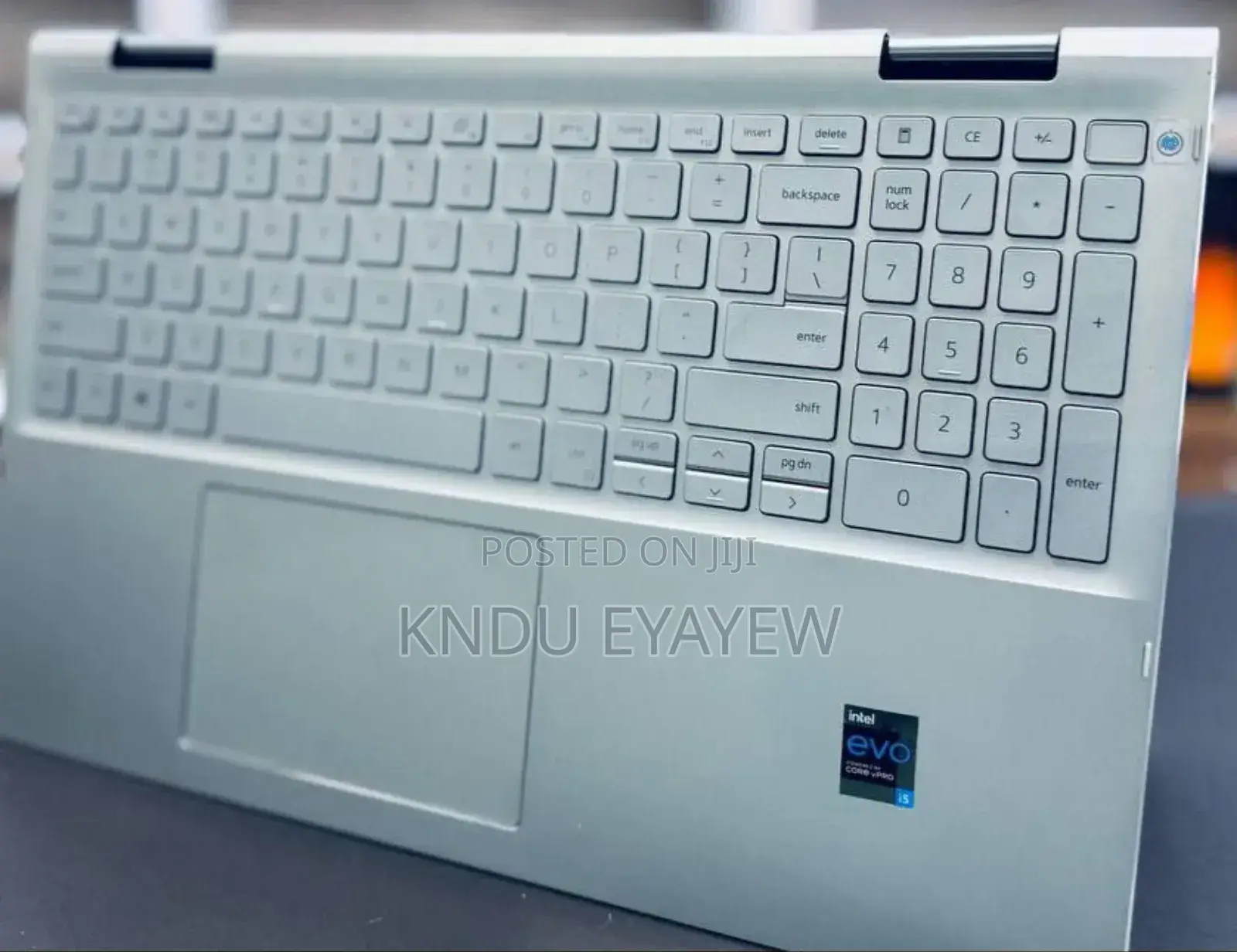 New Laptop Dell 16GB Intel Core I5 SSD 512GB