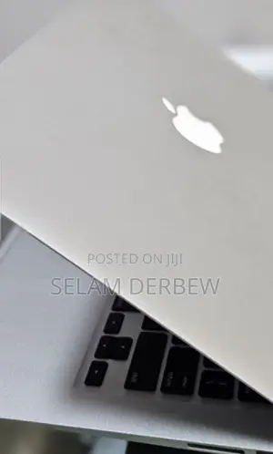 Photo - New Laptop Apple MacBook Air 2011 4GB Intel Core I5 SSD 128GB