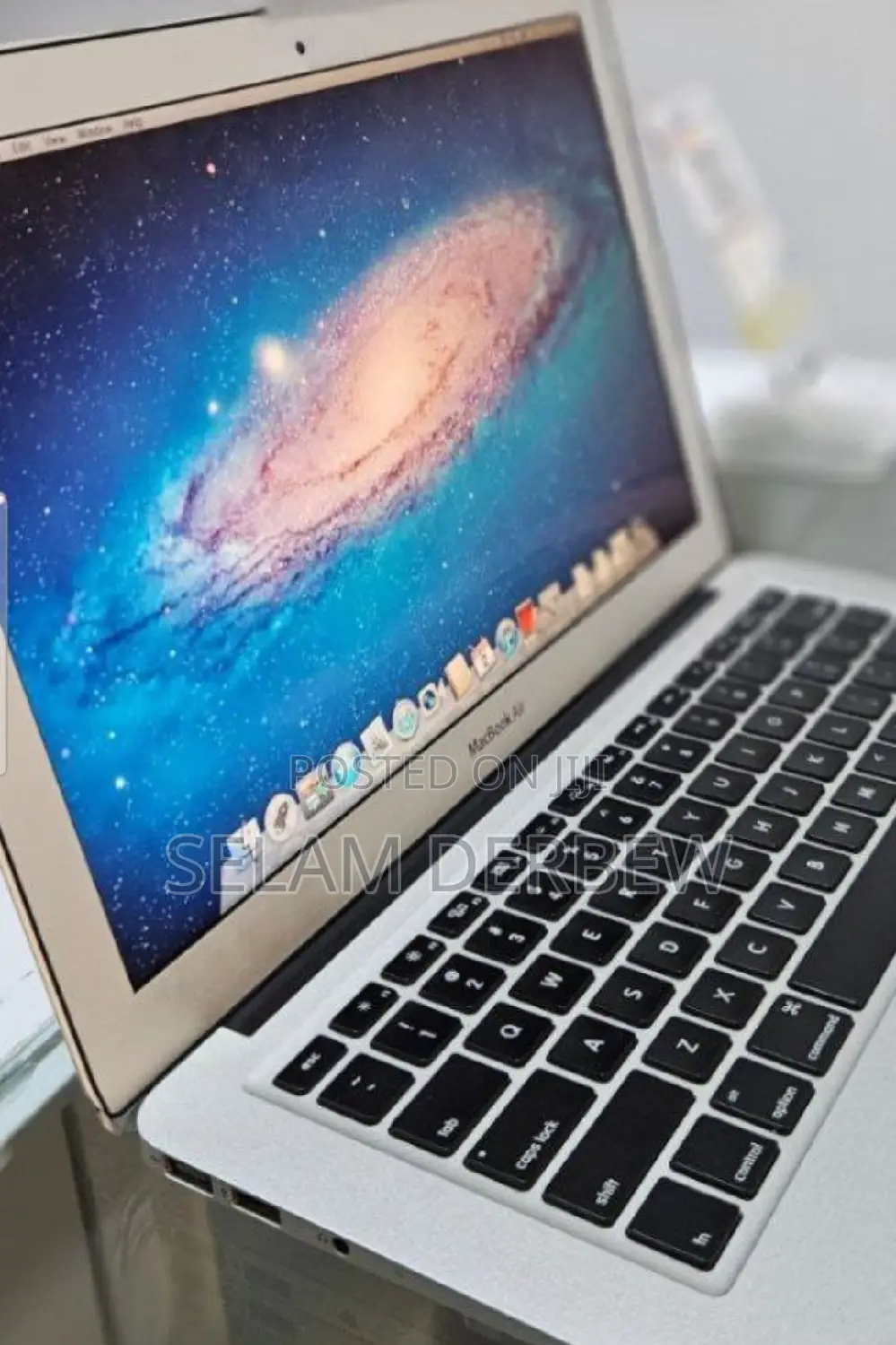 New Laptop Apple MacBook Air 2011 4GB Intel Core I5 SSD 128GB