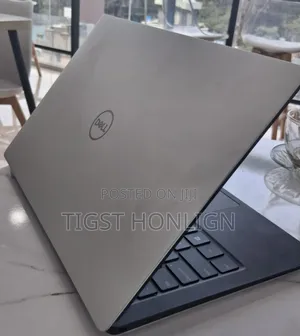 New Laptop Dell XPS 13 8GB Intel Core I5 SSD 512GB