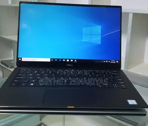 Photo - New Laptop Dell XPS 13 8GB Intel Core I5 SSD 512GB