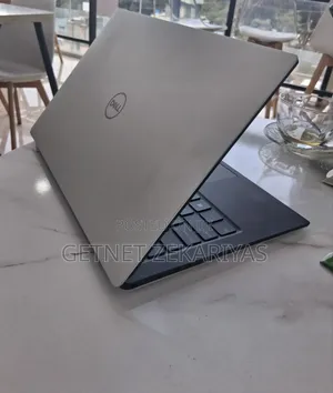 New Laptop Dell XPS 13 8GB Intel Core I5 SSD 512GB