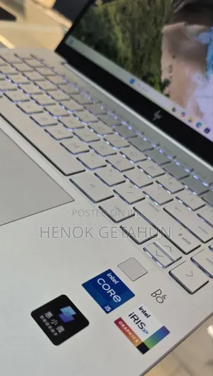 Photo - New Laptop HP Pavilion 15 16GB Intel Core i5 SSD 512GB